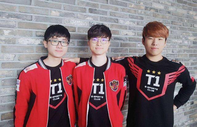 再回来踢一 再回来踢一