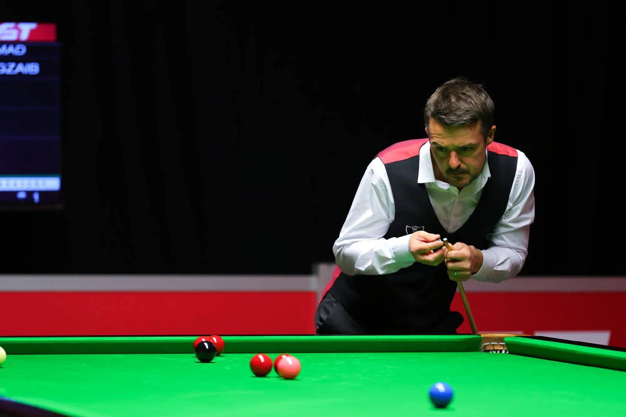 得更加扑朔 得更加扑朔